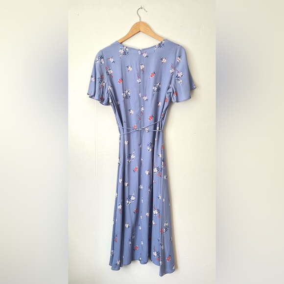 Madewell Button-Wrap Midi Dress in Aloha Floral - Picture 3 of 11